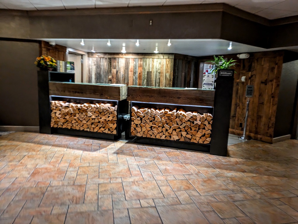 DoubleTree Missoula-Edgewater - Front desk