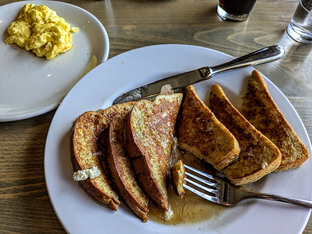 DoubleTree Missoula-Edgewater breakfast - French toast with a side of scrambled eggs