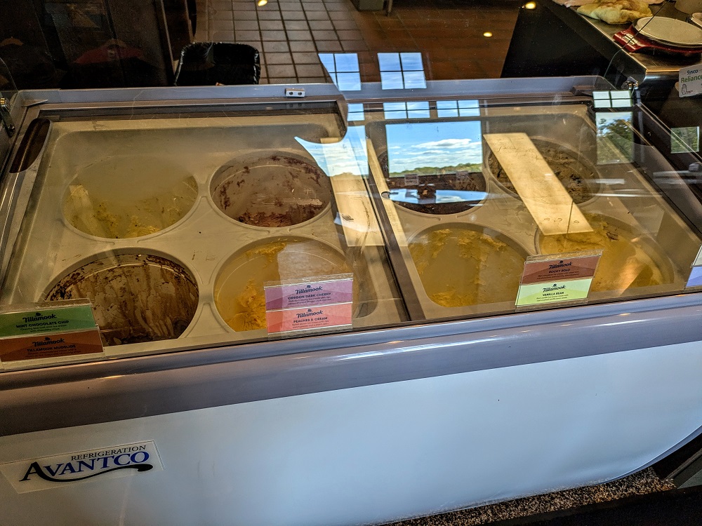 Ice cream at Detroit Mountain Day Tripper Sips & Scoops