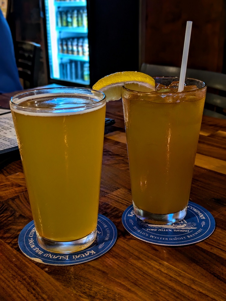 Beer & cocktail at Kauai Island Brewing Company
