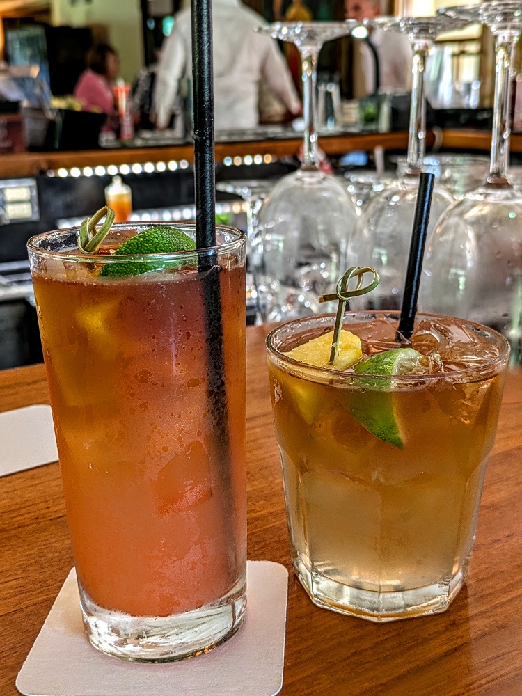 Cocktails at Kilohana