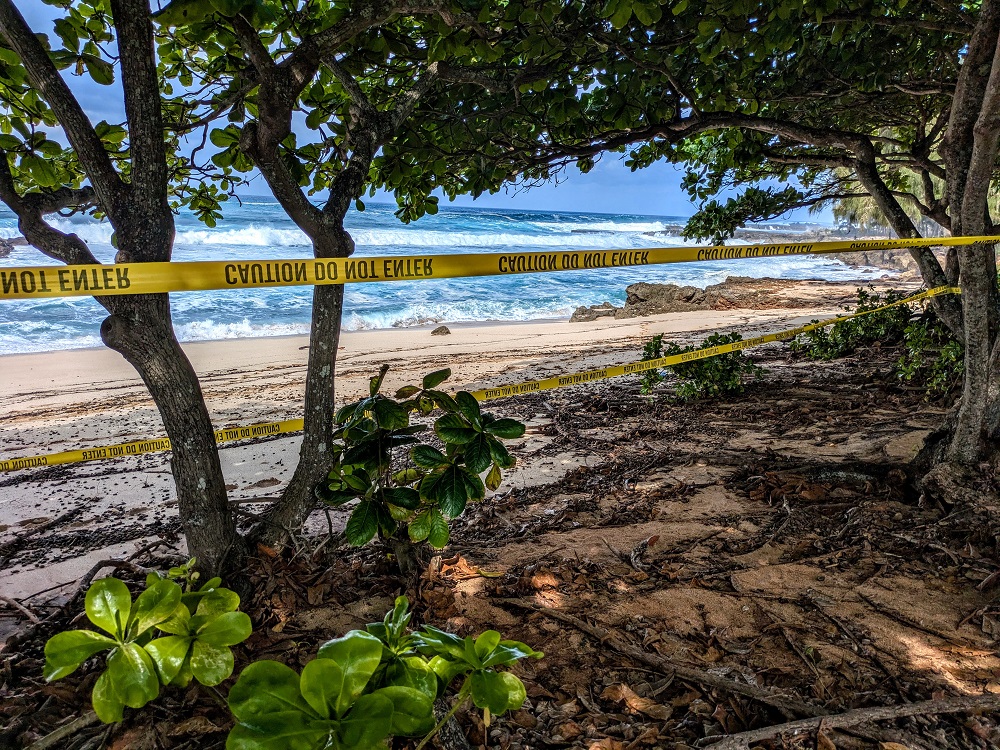 Beach warning on the North Shore