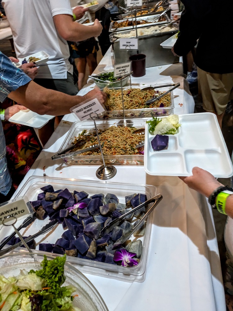 Chief's Luau buffet