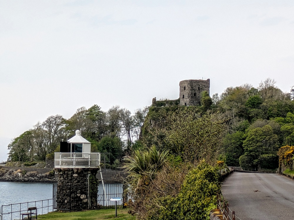 Dunollie Lighthouse & Dunollie Castle