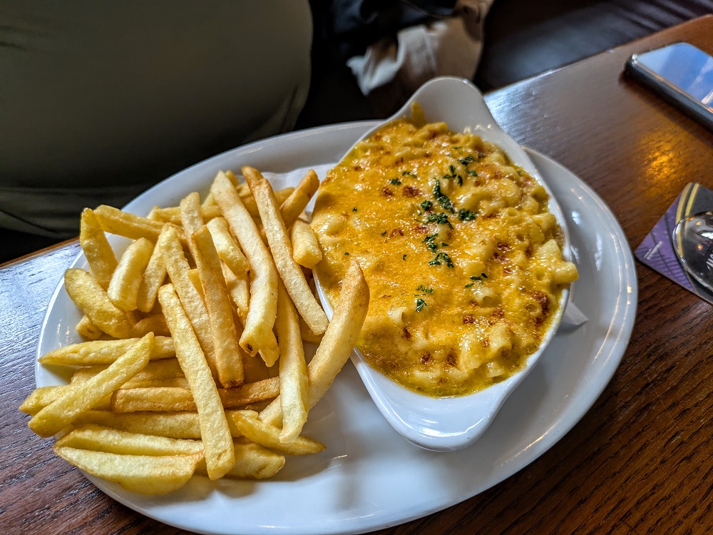Homemade mac & cheese at The Oban Inn