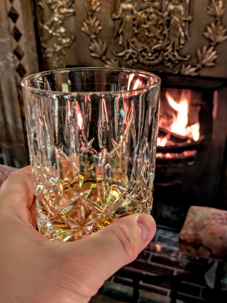 Inverlochy Castle Hotel - Cheers!