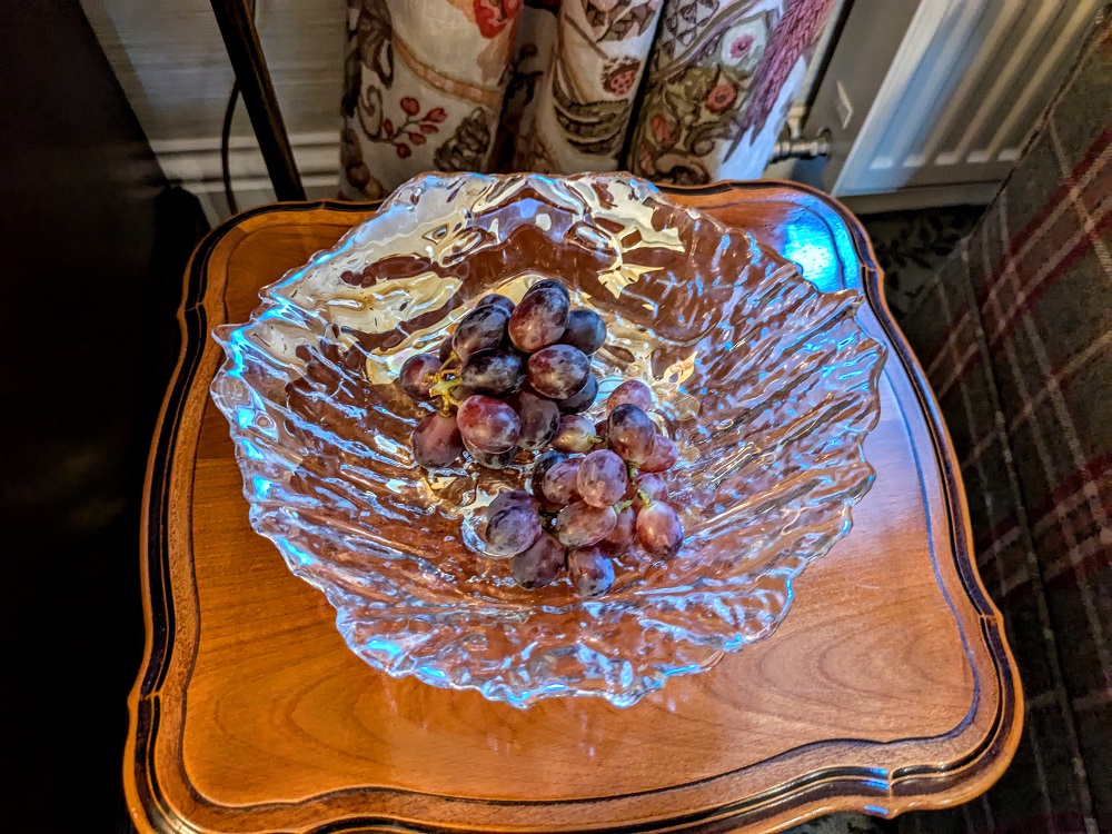 Inverlochy Castle Hotel - Grapes welcome amenity