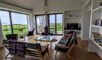 The Two Byres, Isle of Skye - Living room