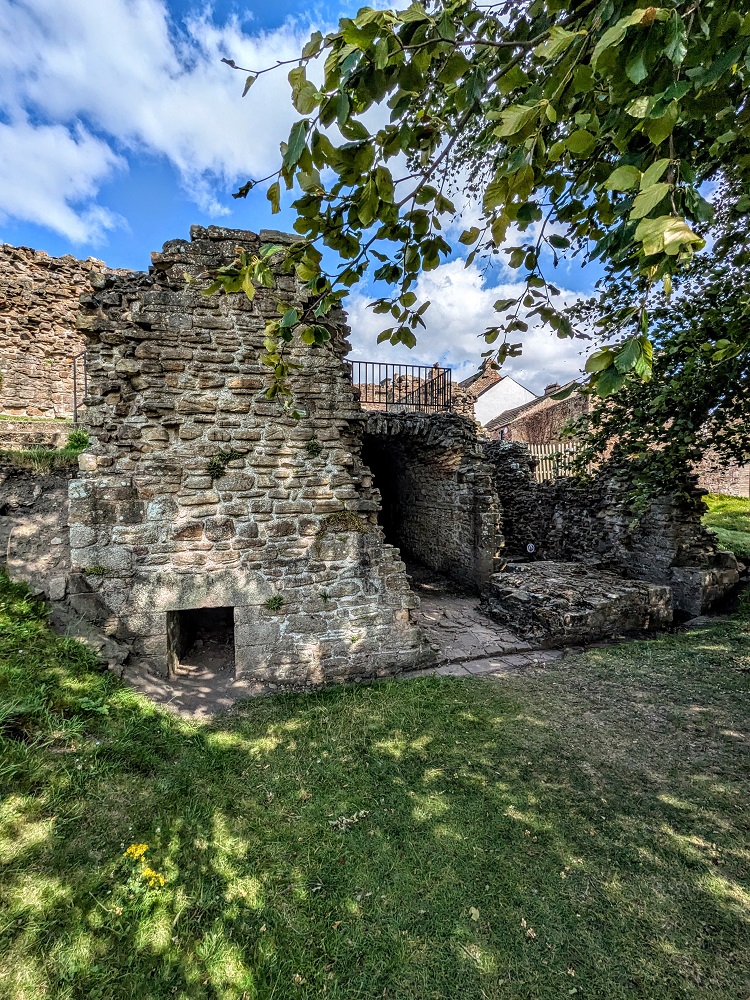 Barnard Castle - Brackenbury Tower