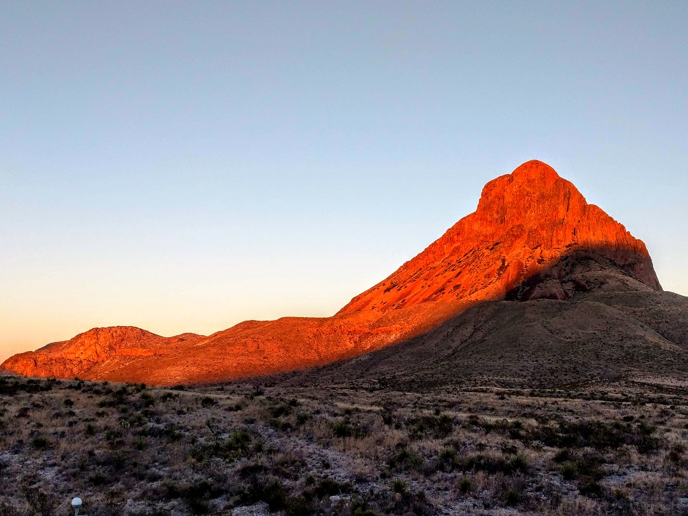 Sunset view of West Corazón Peak
